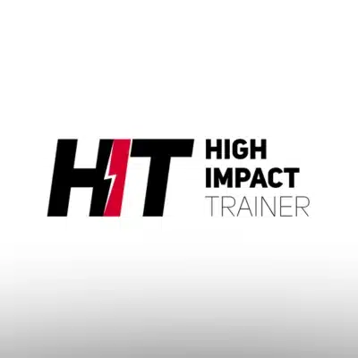 Javi Rodríguez dictando su curso High Impact Trainer ante una audiencia comprometida.