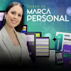 Ana Ivars enseñando cómo construir marca personal auténtica en su curso para emprendedores.