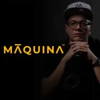 Álvaro Luque enseñando el curso Máquina del Dinero de Luque Academy